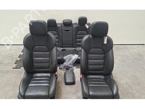 Used Seats set Seats set PORSCHE MACAN (95B) 3.0 S Diesel (258 hp) 40050257 40050257