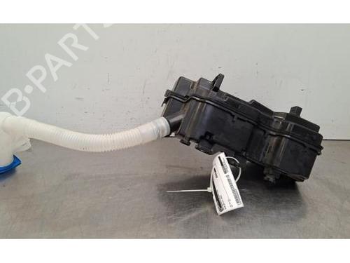windscreen-washer-tank-audi-q4-e-tron-suv-f4b-2020-37148376 main image