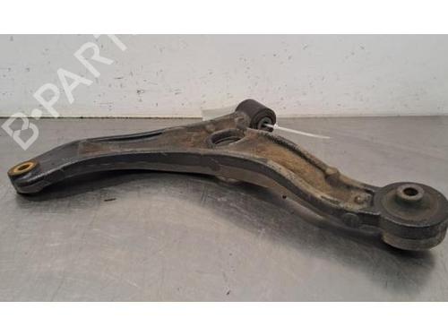 Used Right front suspension arm RENAULT MASTER III Van (FV) 2.3 dCi 135 FWD (FV0N, FV08, FV06, FV00, FV1S) (136 hp) 29879416