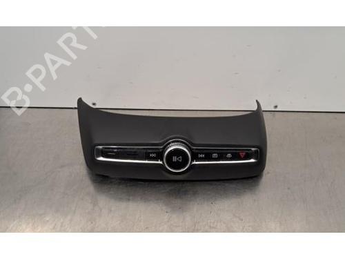 Pulsantiera VOLVO XC40 (536) Recharge AWD (408 hp) 30915814
