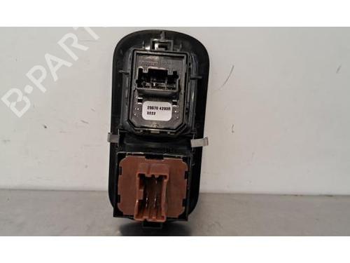 Switch RENAULT MASTER III Van (FV) 2.3 dCi 135 FWD (FV0N, FV08, FV06, FV00, FV1S) | BP30187570I30 