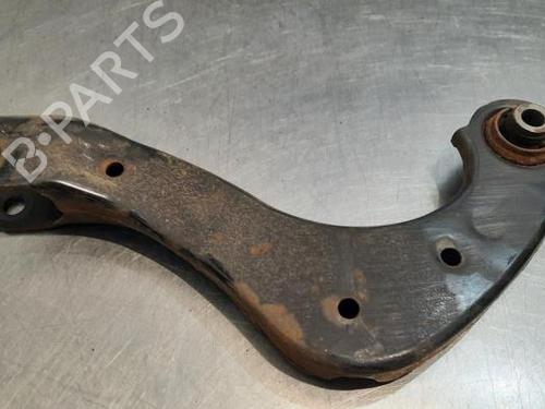 Right rear suspension arm TOYOTA COROLLA Estate (_E21_) 1.8 Hybrid (ZWE211W) | BP18236940M15 
