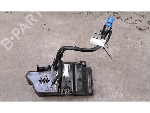 adblue-tank-ford-focus-iv-turnier-hp-2018-39892680 main image