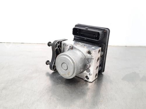 Used ABS pump MERCEDES-BENZ C-CLASS T-Model (S205) C 180 d (205.200) (122 hp) 10900237