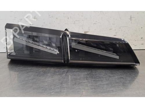 Used Left taillight Left taillight 37479260 37479260