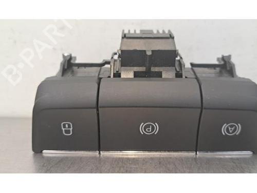 Spak kontakt SKODA SUPERB III Estate (3V5) 1.4 TSI iV (218 hp) 26014280