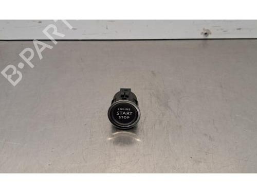 Used Switch Switch PEUGEOT 3008 III (KA_, KB_, KC_) e-210 (KCZKZX) (213 hp) 33753344 33753344