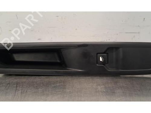 switch-citroen-jumpy-iii-van-v_-2016-32431221 main image