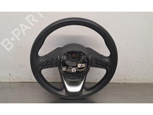 Used Steering wheel Steering wheel TOYOTA YARIS CROSS (MXP_) 1.5 Hybrid (MXPJ10) (116 hp) 32820660 32820660