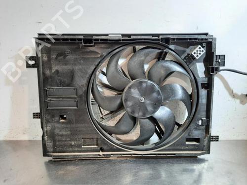Used Radiator fan CITROËN C5 AIRCROSS (A_) 1.2 PureTech 130 (ARHNSJ) (131 hp) 28719895
