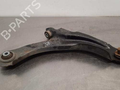 Used Right front suspension arm RENAULT CLIO IV (BH_) 1.2 TCe 120 (BHAU) (118 hp) 15236596
