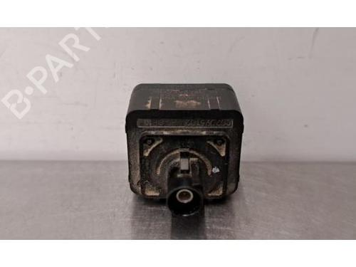 Camera DS DS 3 / DS 3 CROSSBACK (UR_, UC_, UJ_) 1.5 BlueHDi 130 (UCYHZR) | BP30194951E14