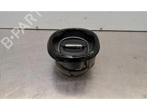 Used Air vent Air vent 37689601 37689601