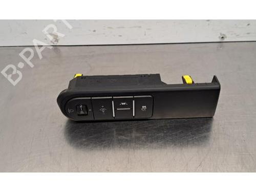 switch-kia-ceed-cd-2018-33165558 main image