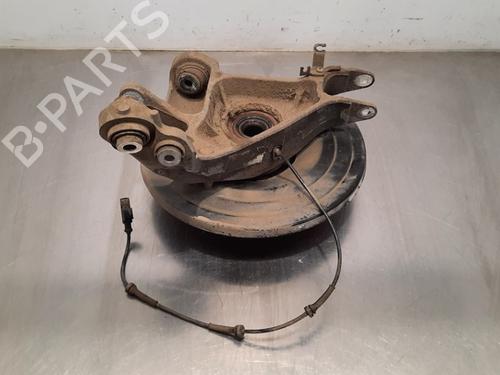 Used Left rear steering knuckle LAND ROVER RANGE ROVER SPORT II (L494) 3.0 TDV6 4x4 (211 hp) 17565821