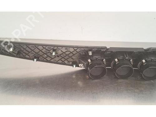 Air vent MERCEDES-BENZ CLA Coupe (C117) CLA 200 (117.343) | BP26014164I21 