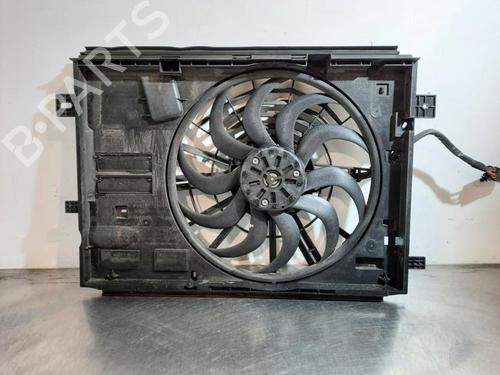 Used Radiator fan Radiator fan CITROËN C5 AIRCROSS (A_) 1.6 Hybrid 225 (A45GFR) (224 hp) 34426381 34426381
