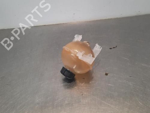 Used Expansion tank PEUGEOT 3008 II SUV (MC_, MR_, MJ_, M4_) 2.0 BlueHDi 136 (136 hp) 11728746