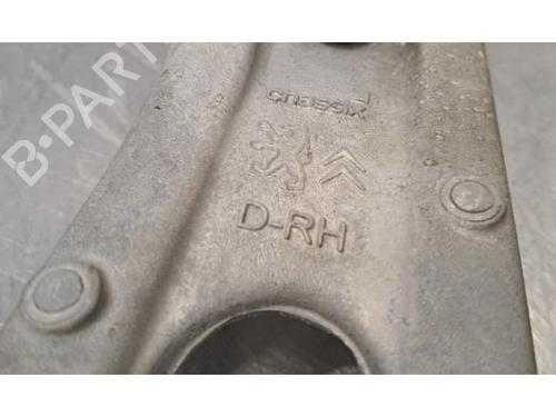 Right front suspension arm PEUGEOT 308 III (FB_, FH_, FP_, F3_, FM_) PureTech 130 (FPHNSL, FPHNST) | BP29468260M13 