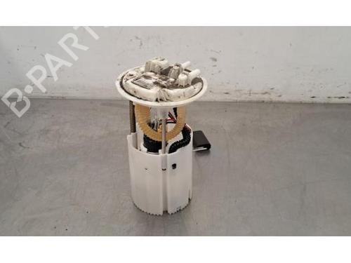 Used Fuel pump RENAULT TRAFIC III Van (FG_) 1.6 dCi 120 (FGMB) (120 hp) 25479411