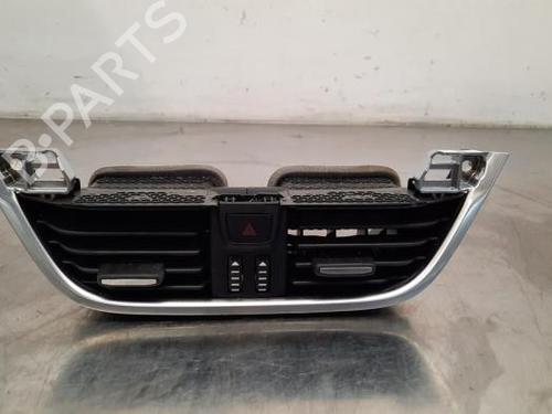 Used Air vent FORD FIESTA VII (HJ, HF) 1.0 EcoBoost mHEV ACTIVE (125 hp) 23622091