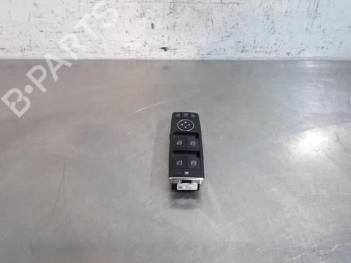 Used Switch MERCEDES-BENZ A-CLASS (W176) A 180 CDI / d (176.012) (109 hp) 24870956