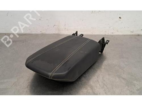 Used Armrest / Center console Armrest / Center console VW AMAROK (T1A, T1B) 3.0 TDI 4motion (241 hp) 34198874 34198874