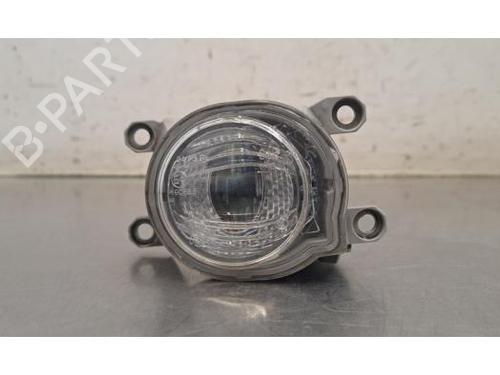 right-front-fog-light-toyota-corolla-estate-_e21_-2019-34385876 main image