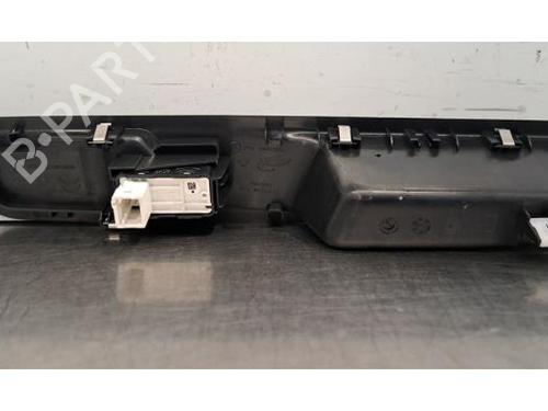 Switch CITROËN JUMPY III Van (V_) 2.0 BlueHDi 145 | BP32431221I30