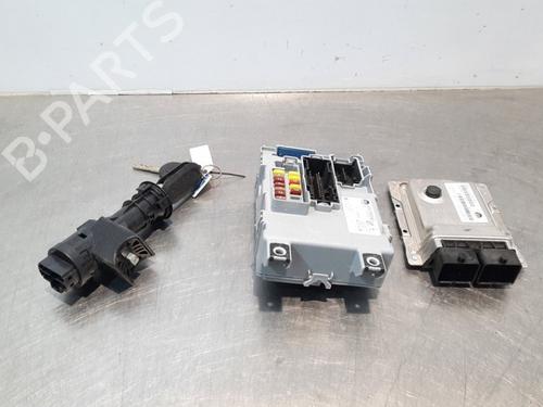 Used Engine control unit (ECU) FIAT PANDA (312_, 319_) 0.9 (312PXG1A) (86 hp) 17564067