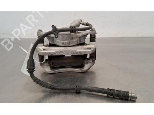 Used Right front brake caliper CITROËN C5 AIRCROSS (A_) 1.5 BlueHDi 130 (ACYHZJ, ACYHZR) (131 hp) 28526239