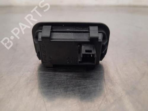 Switch MERCEDES-BENZ CLA Shooting Brake (X117) CLA 220 CDI / d (117.903) | BP23640132I30 