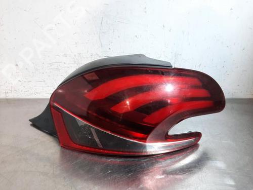 Right taillight PEUGEOT 208 I (CA_, CC_) 1.6 HDi / BlueHDi 75 | BP23633527C35 