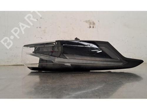 Used Left taillight PEUGEOT 308 III (FB_, FH_, FP_, F3_, FM_) PureTech 130 (FPHNSL, FPHNST) (131 hp) 25777854