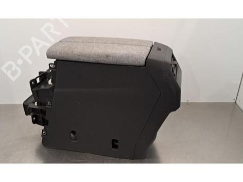 Used Armrest / Center console Armrest / Center console PEUGEOT 3008 II SUV (MC_, MR_, MJ_, M4_) 1.2 THP/ PureTech 130 (MRHNSM, MRHNSU, MRHNSJ, MRHNYW,... (131 hp) 33316432 33316432