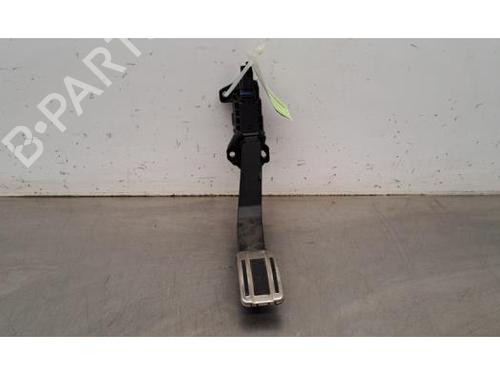 Used Pedal PEUGEOT 2008 II (UD_, US_, UY_, UJ_, UR_, UC_) 1.5 BlueHDI 130 (131 hp) 29701141