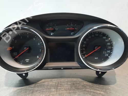 Used Instrument cluster OPEL ASTRA K (B16) 1.6 CDTi (68) (95 hp) 15233885