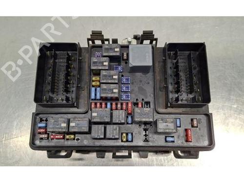 Used Fuse box FORD RANGER (TKE) 2.0 EcoBlue 4x4 (213 hp) 31076602