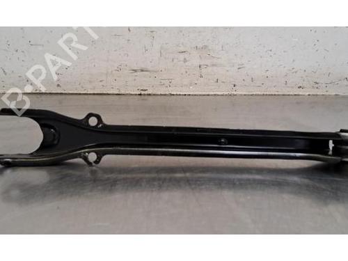 Used Right rear suspension arm Right rear suspension arm 36872784 36872784