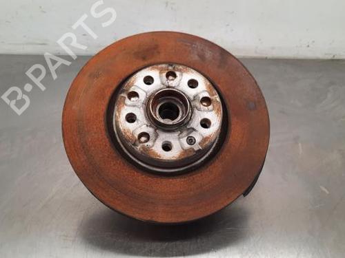 Used Left front steering knuckle SKODA SUPERB III Estate (3V5) 2.0 TDI (150 hp) 23610580
