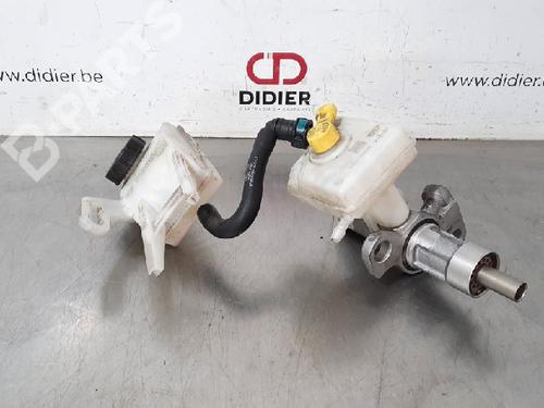 Used Master brake Master brake OPEL ZAFIRA TOURER C (P12) 1.6 CNG (75) (150 hp) 10883065 10883065