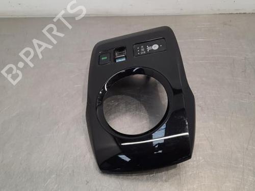 BP18237353O1 main image