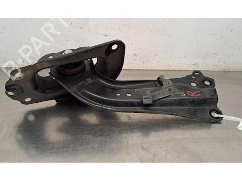 Right rear suspension arm TOYOTA COROLLA Estate (_E21_) 1.8 Hybrid (ZWE211W) | BP28089426M15 