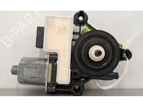 Electronic module AUDI A3 Limousine (8YS, 8YM) 30 TFSI | BP26303037M83 