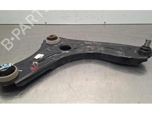 right-front-suspension-arm-dacia-sandero-iii-2021-34268837 main image