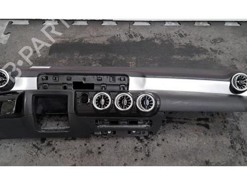Used Dashboard Dashboard 37479422 37479422
