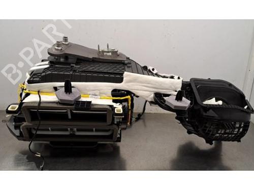 Klimaanlæg PEUGEOT 5008 III (KA_, KB_, KC_) e-210 (213 hp) 32510969