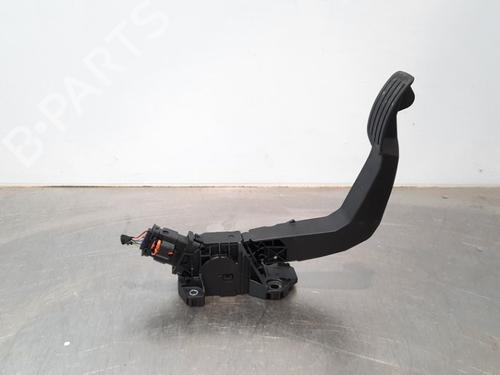Used Pedal CITROËN C4 III (BA_, BB_, BC_) BLUEHDI 110 (BBYHSA) (110 hp) 10898463