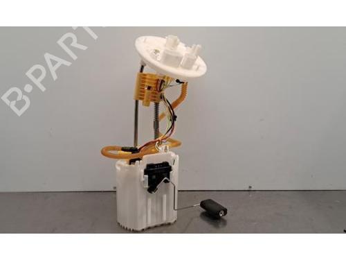 Used Fuel pump LAND ROVER RANGE ROVER SPORT II (L494) 5.0 SCV8 4x4 (575 hp) 30605341