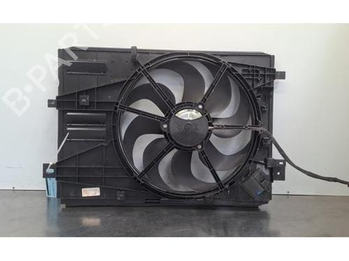 Used Radiator fan Radiator fan 36872772 36872772